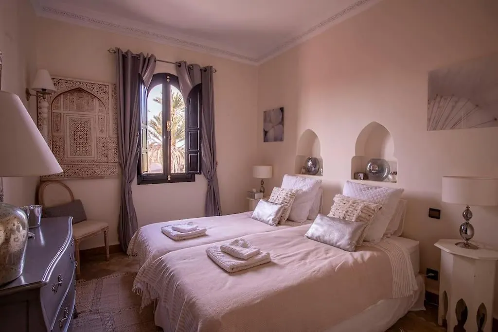 Dar Ines - Palmeraie, 250M2, Pool, Patio, Terrace Marrakesh 0*,  Marocco